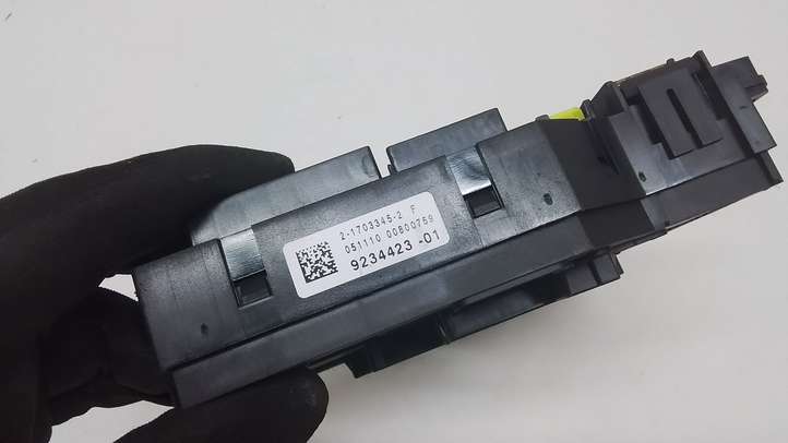 BMW 7 F01 F02 F03 F04 (2008 - 2016)  9234423 Блок предохранителей