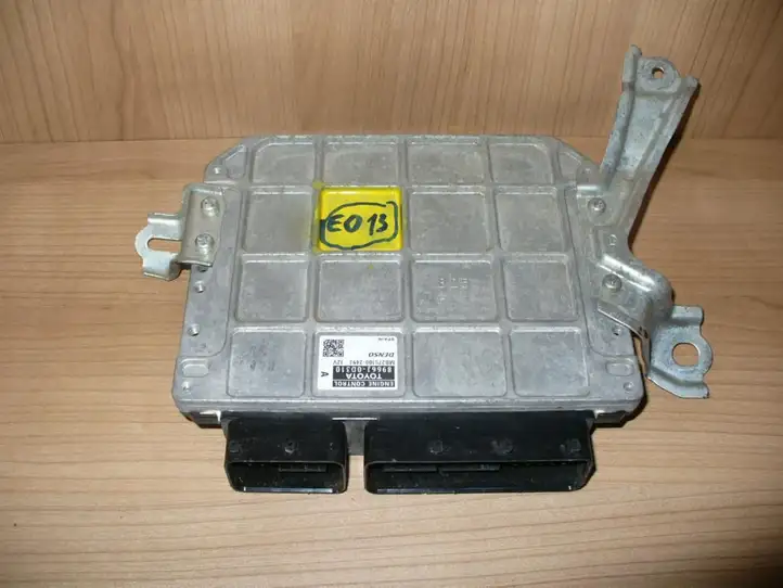 Toyota Yaris (2005 - 2009) 896610D310 Прочие блоки управления — фото 1
