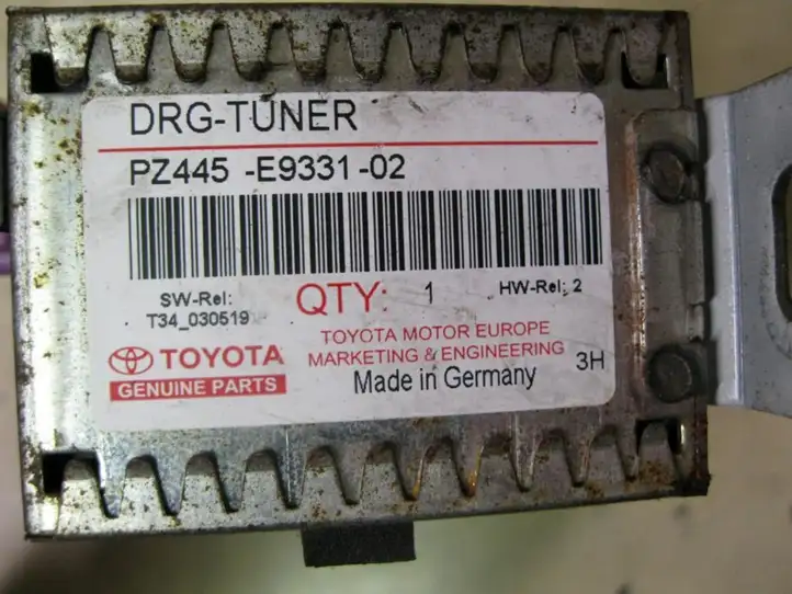 Toyota Corolla Verso AR10 (2004 - 2009) PZ445E933102 Прочие блоки управления — фото 3