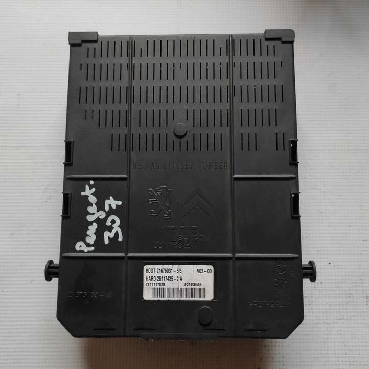 Ford Fiesta (2000 - 2005)  9661940480 Блок предохранителей