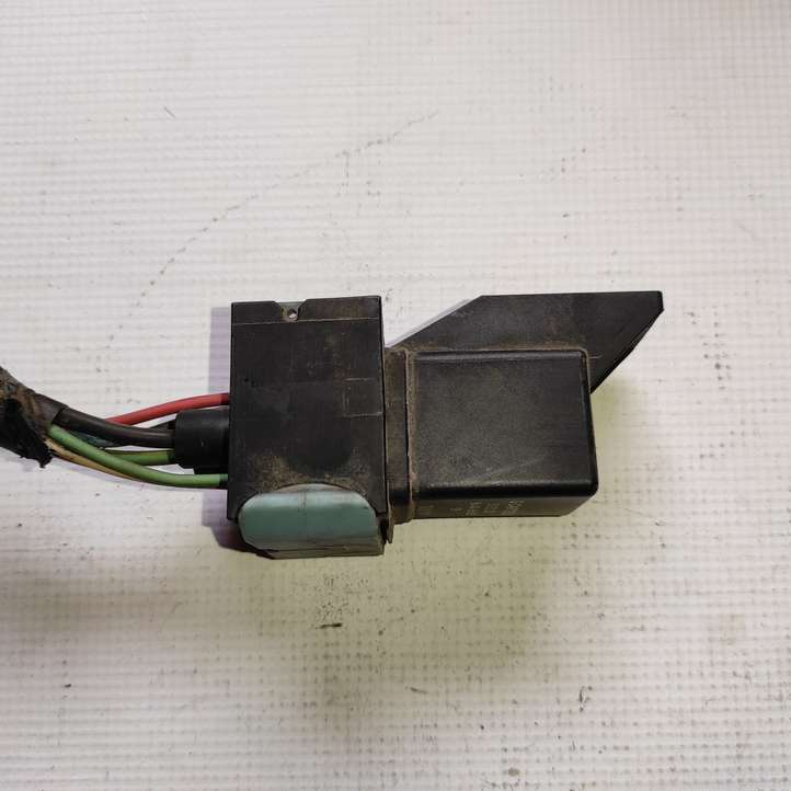 Ford Fiesta (2000 - 2005)  9640469680 Реле подогрева свеч