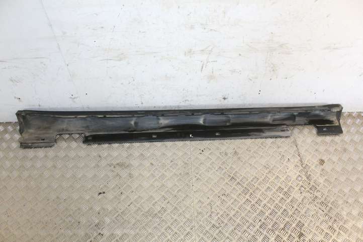Mercedes-Benz GLA W156 (2013 - 2017)  A1566901740 Порог