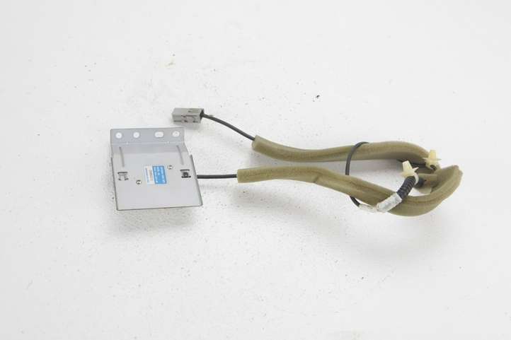 Honda CR-V (2006 - 2009)  39835-SWA-J012-M1 Антенна (антенна GPS)