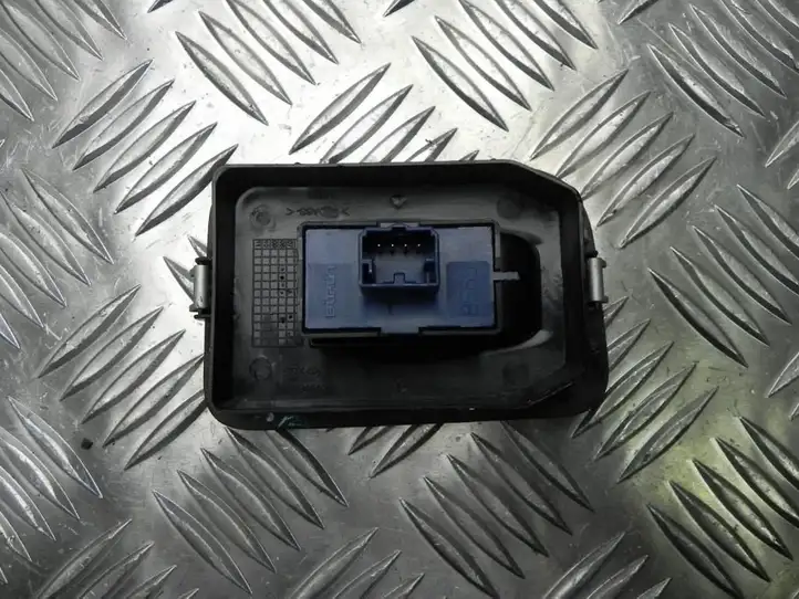 Citroen Nemo (2008 - 2015) T0793 Кнопка стеклоподъемников — фото 2