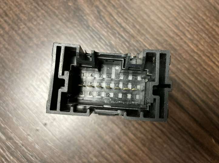 Mercedes-Benz Sprinter W901 W902 W903 W904 (1995 - 2007)  0165452332 Другие блоки управления / модули
