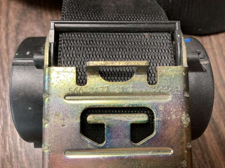 Mercedes-Benz Sprinter W901 W902 W903 W904 (1995 - 2007)  0028607685 Передний ремень безопасности