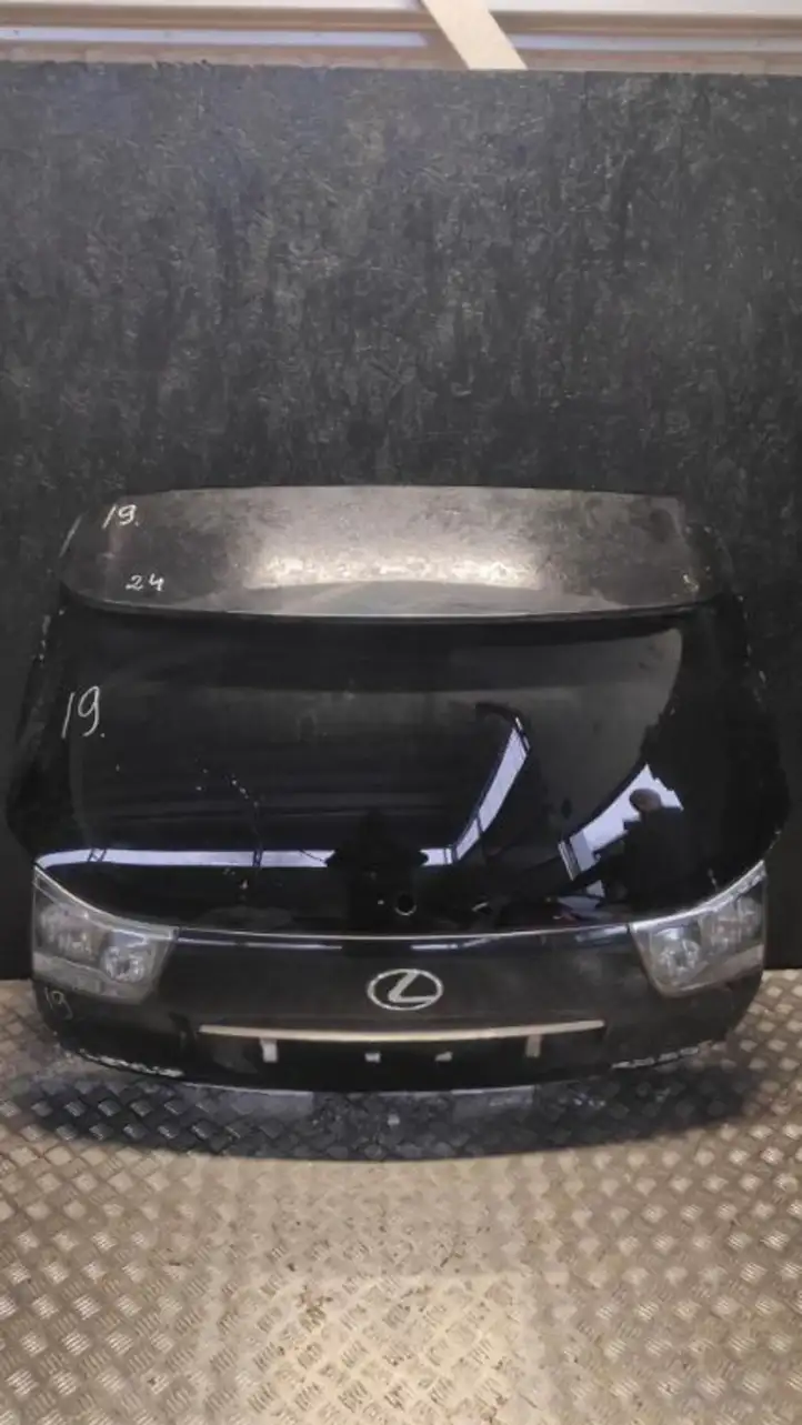 Lexus RX 300 (2003 - 2006) Крышка багажника — фото 1
