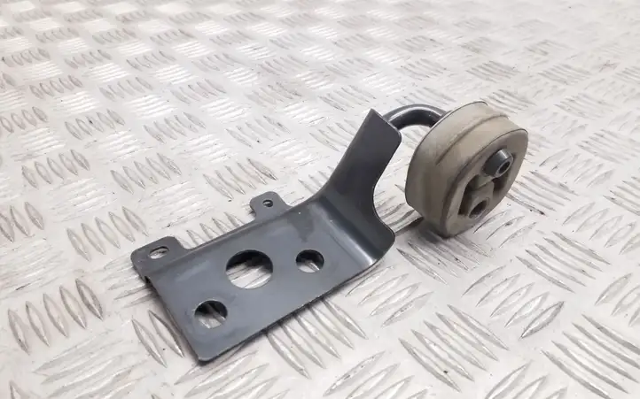 Audi A4 S4 B9 (2015 - 2019) 8W0253144F Кронштейн глушителя — фото 1