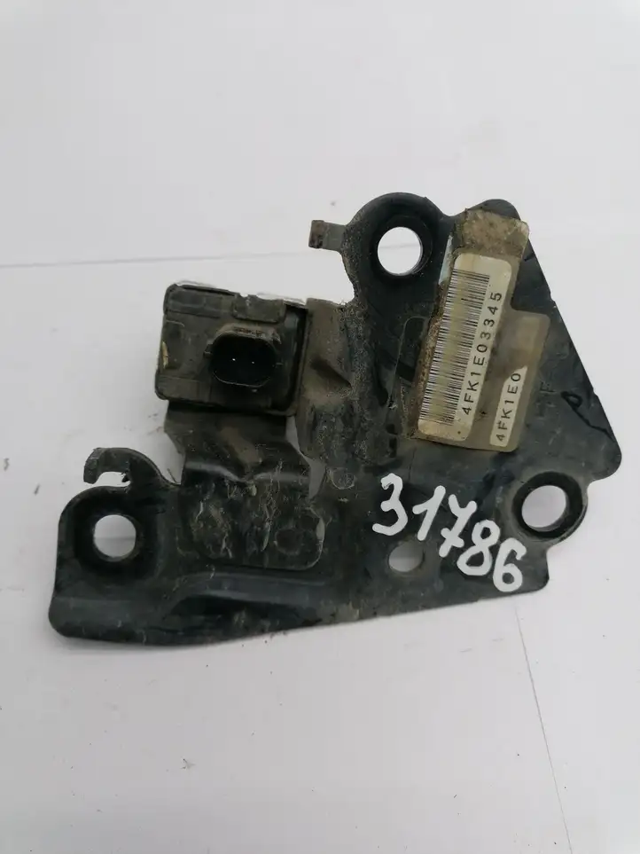 Subaru Impreza II (2003 - 2005) 98231FE000 Датчик удара SRS — фото 3