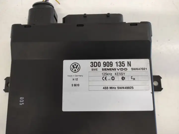 Volkswagen Touareg I (2002 - 2010) 3D0909135N Блок бесключевого доступа — фото 3