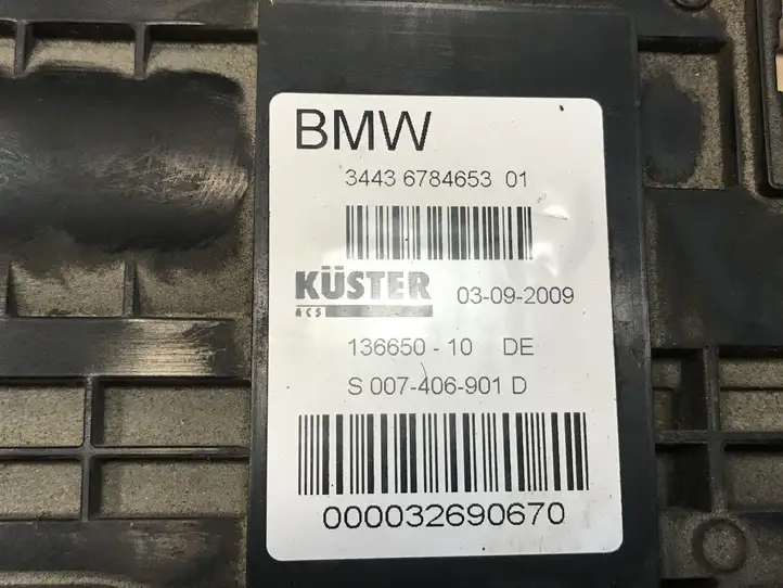 BMW 5 GT F07 (2010 - 2017) 6784653 Блок управления стояночным тормозом (EPB) — фото 2