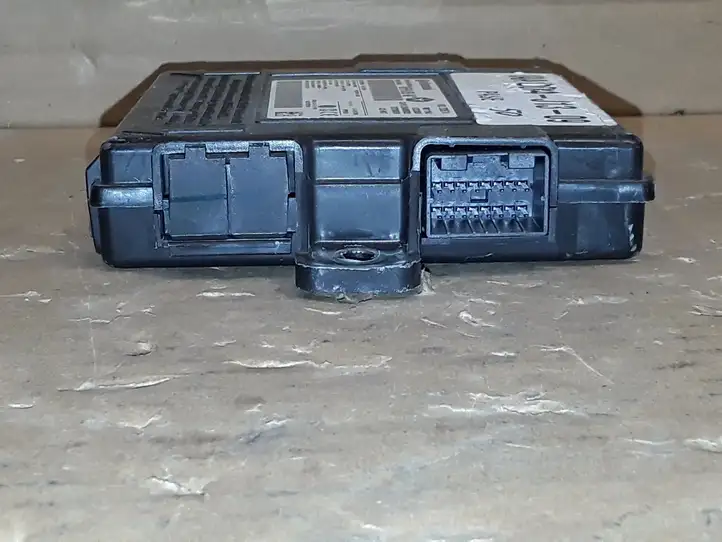 Jeep Grand Cherokee (2010 - 2021) P68211126AD Блок бесключевого доступа — фото 3