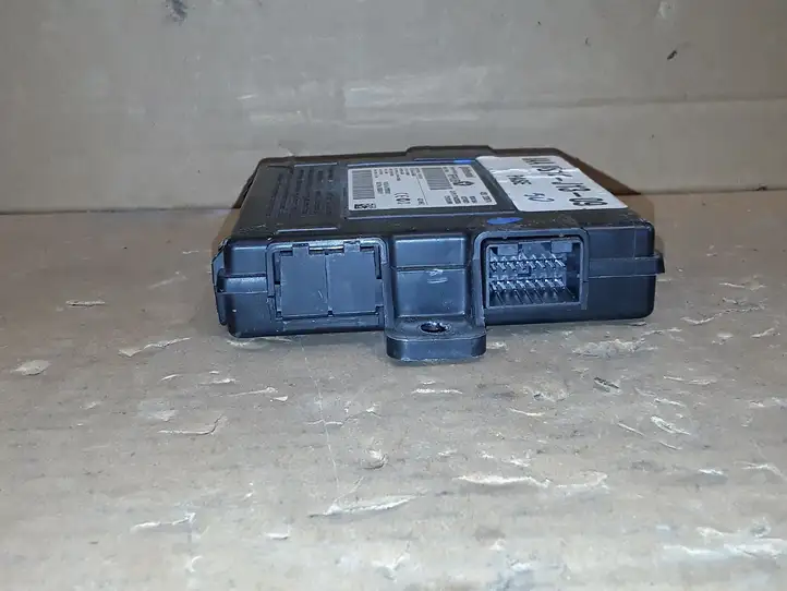 Jeep Grand Cherokee (2010 - 2021) P68240158AA Блок бесключевого доступа — фото 4