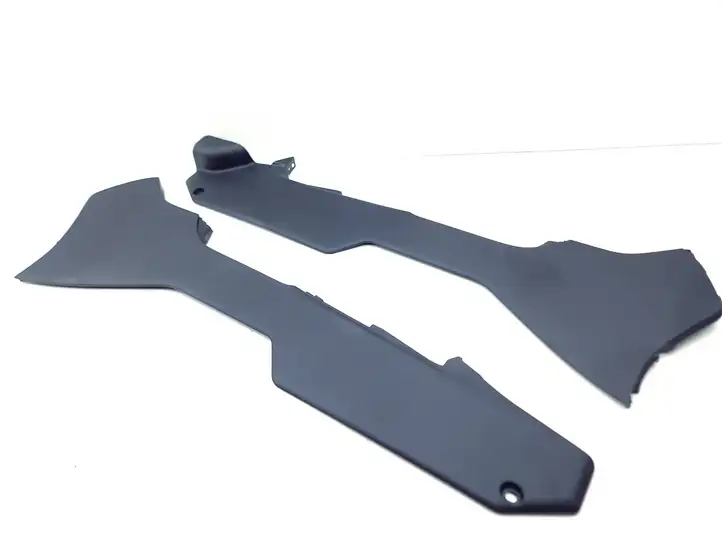 Honda HR-V (2021 - )  834003M010 Боковая отделка (передняя)