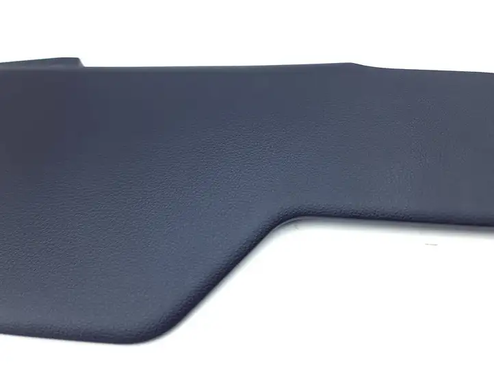 Honda HR-V (2021 - )  834003M010 Боковая отделка (передняя)