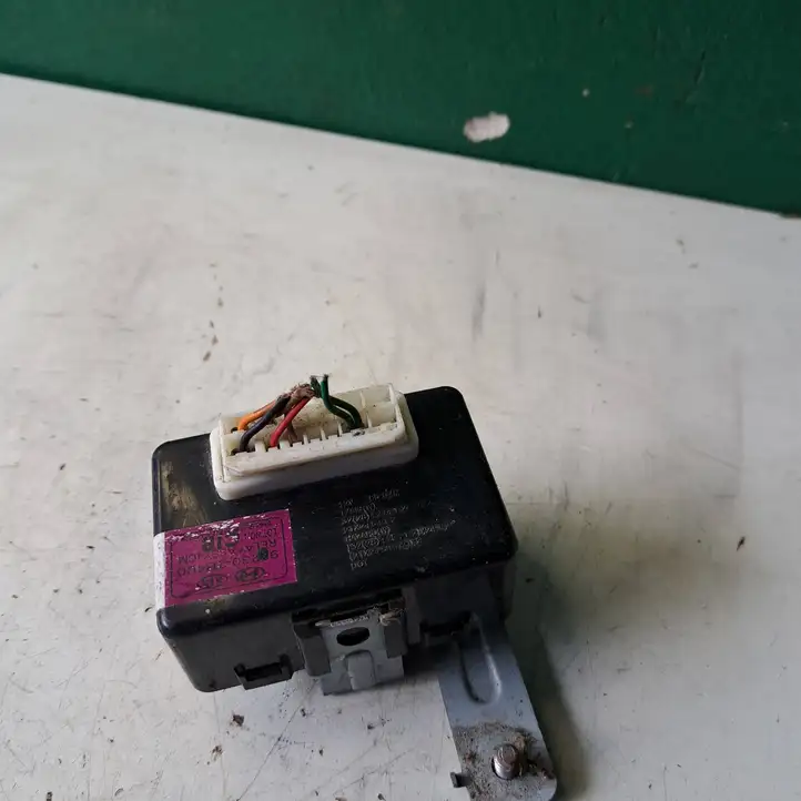 Hyundai Santa Fe (2005 - 2009)  322827112 Другой датчик