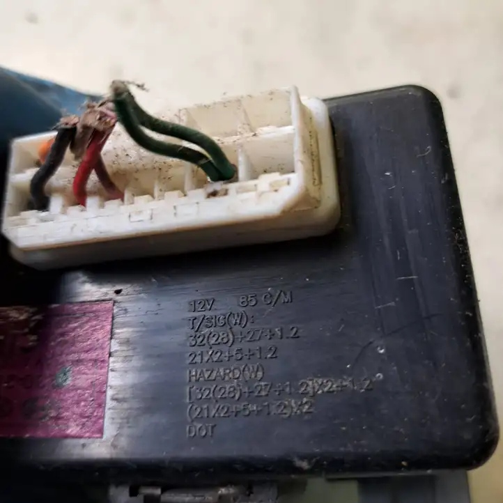 Hyundai Santa Fe (2005 - 2009)  322827112 Другой датчик