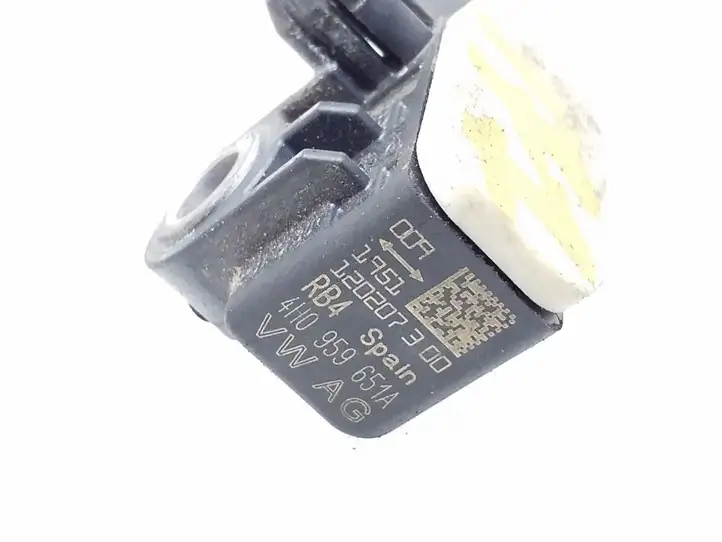 Audi A6 C7 (2011 - 2014) 7H0959651A Датчик удара SRS — фото 4
