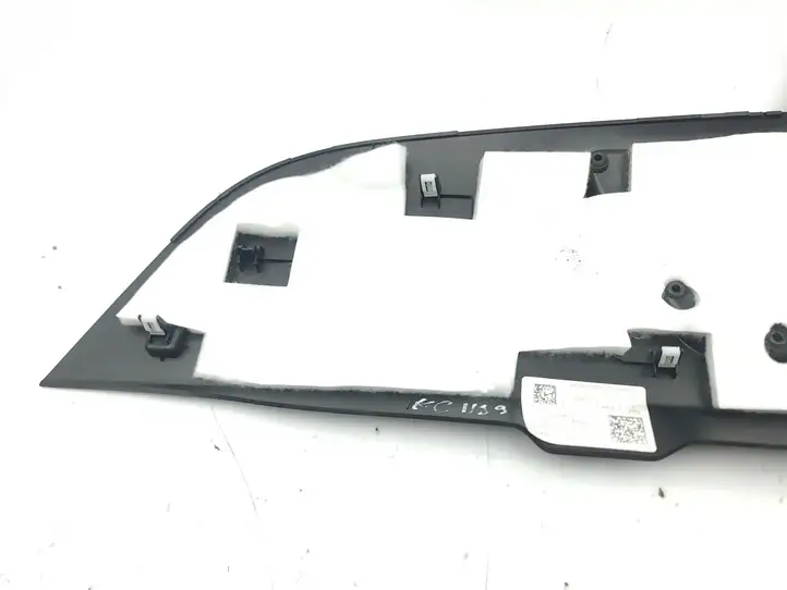 Ford Kuga III (2020 - ) LV4BS044E07 Передняя боковая обшивка салона — фото 12
