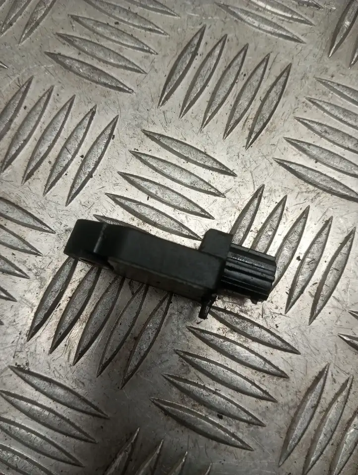 Kia Ceed (2006 - 2010) 959202H000 Датчик удара SRS — фото 2