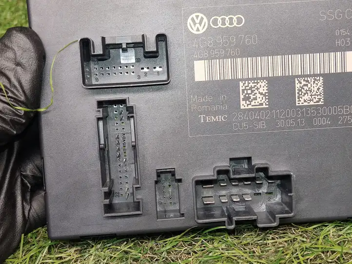 Audi A6 C7 (2011 - 2014) 4G8959760 Блок управления сиденьем — фото 4