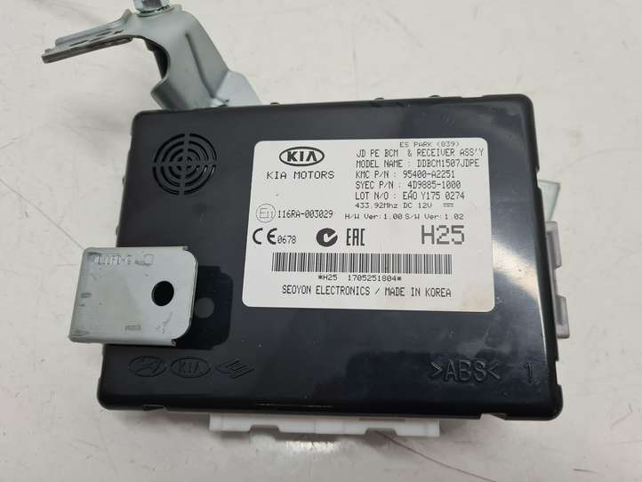 Kia Ceed (2015 - 2018)  95400A2251 Другие блоки управления / модули