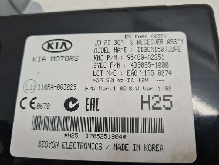 Kia Ceed (2015 - 2018)  95400A2251 Другие блоки управления / модули