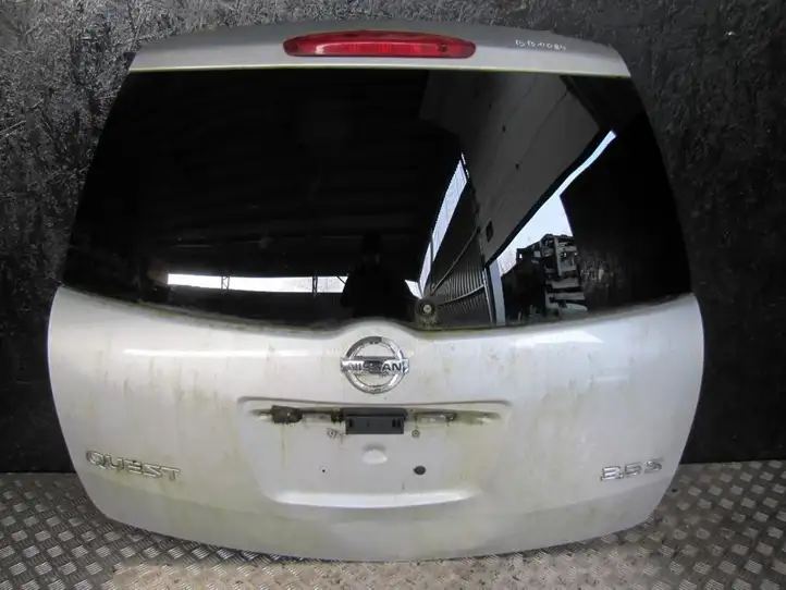 Nissan Quest (2003 - 2009) Крышка багажника — фото 1
