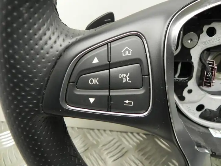 Mercedes-Benz C AMG W205 (2014 - ) 3078736 Руль — фото 2