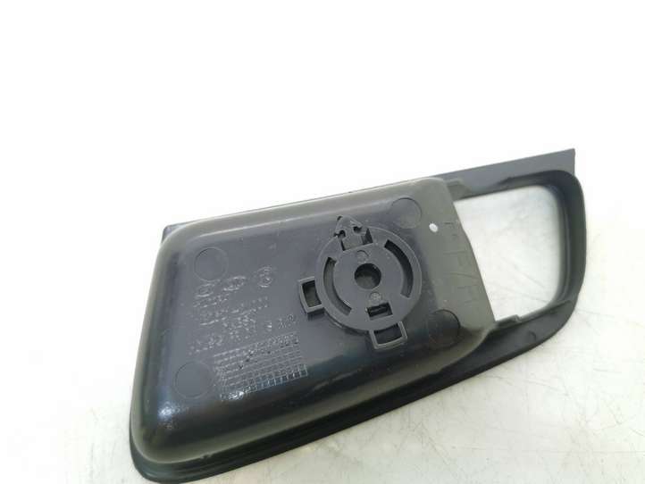 Hyundai i30 (2007 - 2012)  826212L000 Другая деталь отделки пере́дней дверей