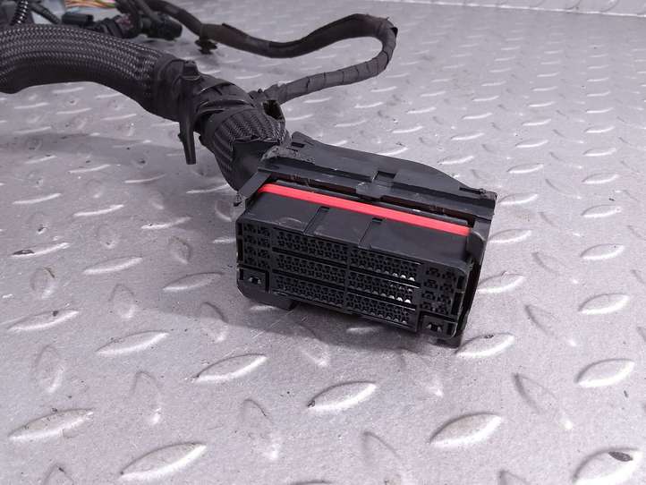 Citroen Berlingo (2018 - )  9811043980 Проводка двигателя