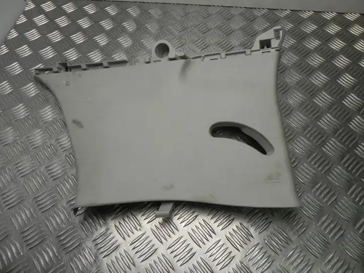 Nissan Leaf I (ZE0) (2010 - 2017) 769343NL0A Обшивка стойки C — фото 3