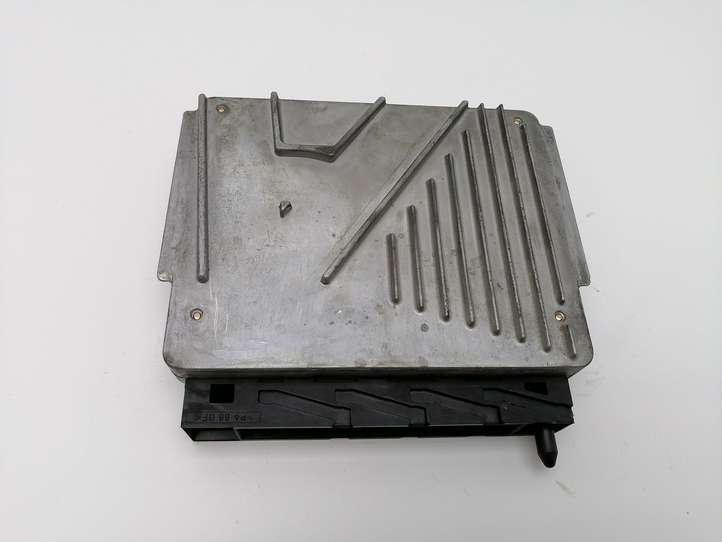 Volvo S60 (2000 - 2004)  1928403486 Блок управления двигателя