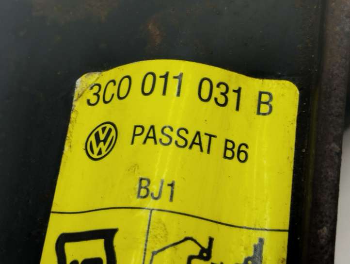 Volkswagen PASSAT B6 (2005 - 2010)  3C0011031B Домкрат (данкрат)