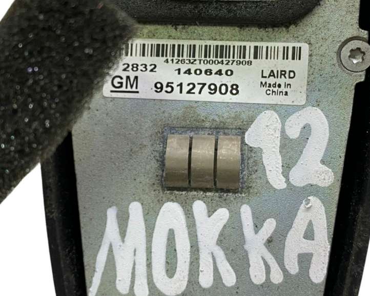 Opel Mokka (2012 - 2016)  95127908 Антенна (антенна GPS)