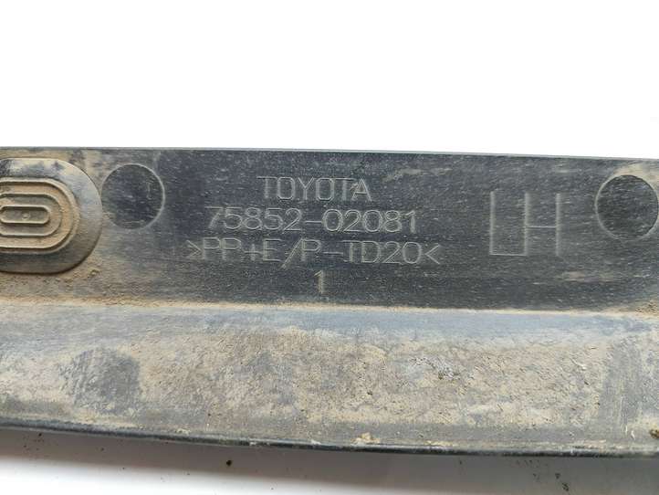 Toyota Auris 150 (2006 - 2012)  7585202081 Порог
