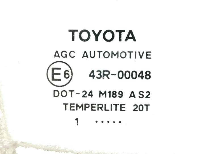 Toyota Auris 150 (2006 - 2012)  43R00048 Основное стекло задних дверей