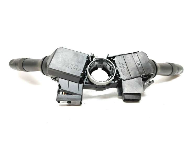 Toyota Auris 150 (2006 - 2012)  173832 Ручка поворотов/ фонарей