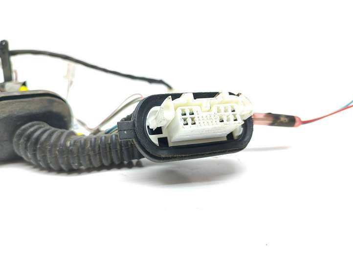 Toyota Auris 150 (2006 - 2012)  8215402570 Проводка задних дверей