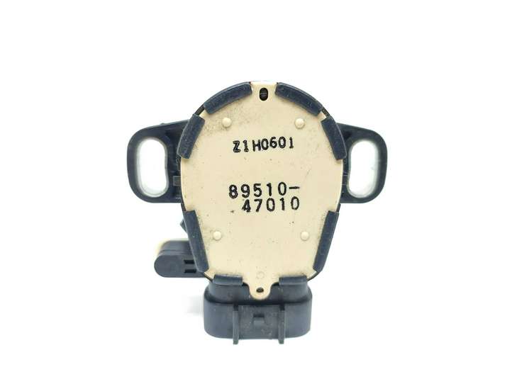 Toyota Auris 150 (2006 - 2012)  8951047010 Датчик тормозной педали
