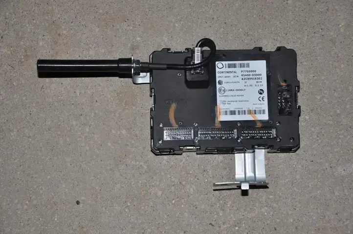 Kia Optima (2015 - 2018) 95400D5000 Модуль комфорта — фото 1