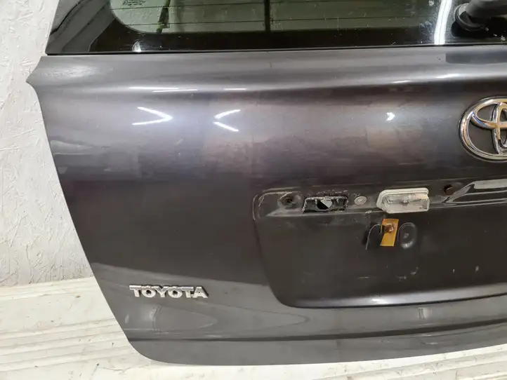 Toyota Avensis T250 (2006 - 2009) Крышка багажника — фото 4