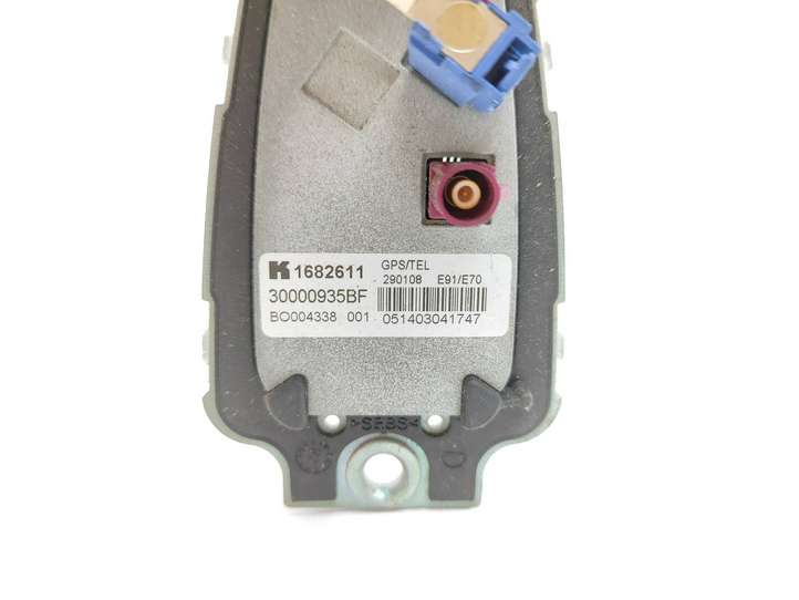 BMW 3 E90 E91 (2005 - 2012)  1682611 Антенна (антенна GPS)