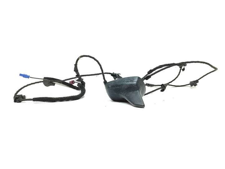 Audi A4 (2007 - 2011)  8T0035503E Антенна (антенна GPS)