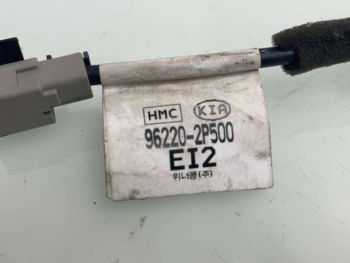 Kia Sorento (2009 - 2014)  962202P500 Другой проводник
