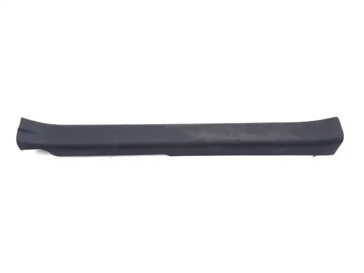 Toyota Urban Cruiser (XP110) (2007 - 2016) 6791452190 Внутренняя отделка переднего порога — фото 1