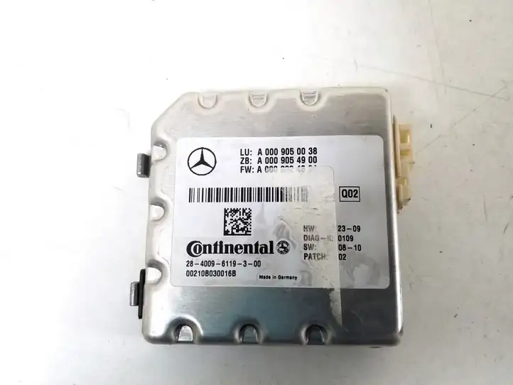 Mercedes-Benz E W212 (2009 - 2016) A0009050038 Камера в лобовом стекле — фото 1