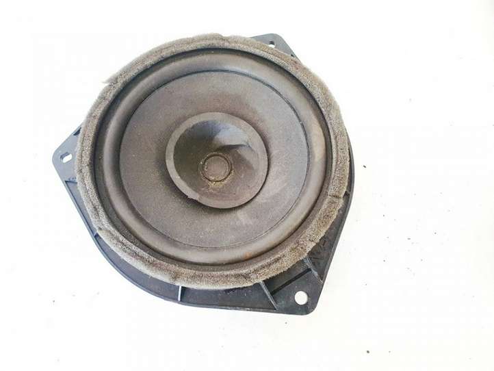 Toyota Avensis T250 (2003 - 2006)  8616002370 Громкоговоритель (громкоговорители) в передних дверях