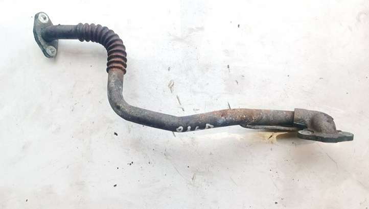 Toyota Auris 150 (2006 - 2012)   EGR трубка (трубки)/ шланг (шланги)