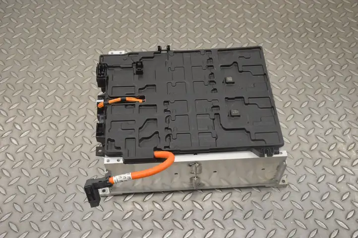 BMW i3 (2013 - ) 7648785 Аккумулятор гибридного / электрического автомобиля — фото 1